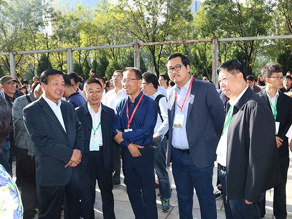 20170929224052670002