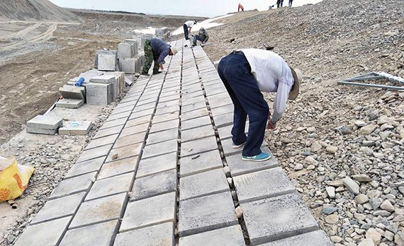 20171009100403299007