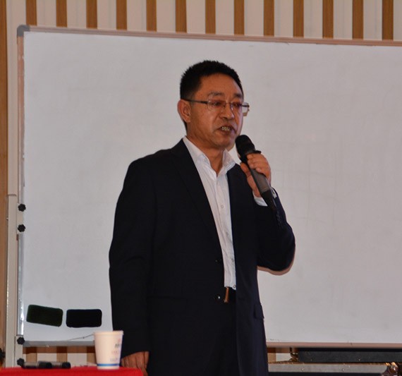 20180215090056405001 20180215090056405001