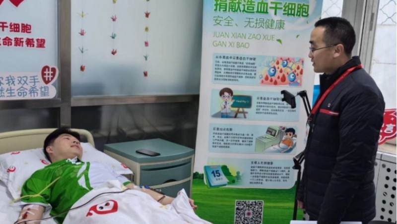 ����˽ ���Ĵ���| 304am�������Ž�ˮ���ſ�Ҷͬ��������Ѫ��ϸ��������10��ѪҺ������