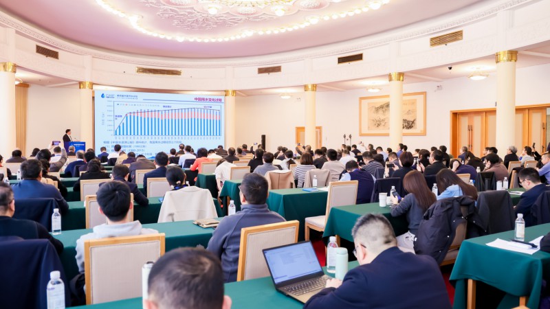 ר����̳һ����ˮ����̬�����͸�������չ