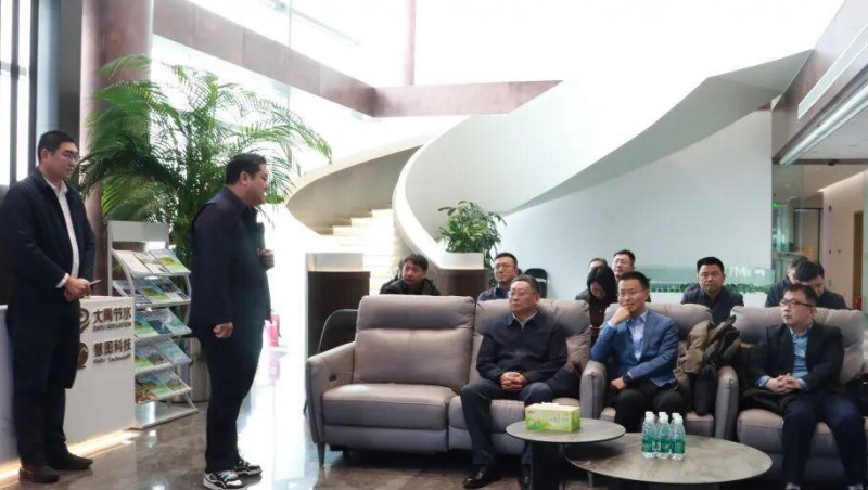 304am�������Ŷ�̬ | ũҵ���䲿ũ���������ΰ����һ�й���304am�������ż��ŵ��黥��